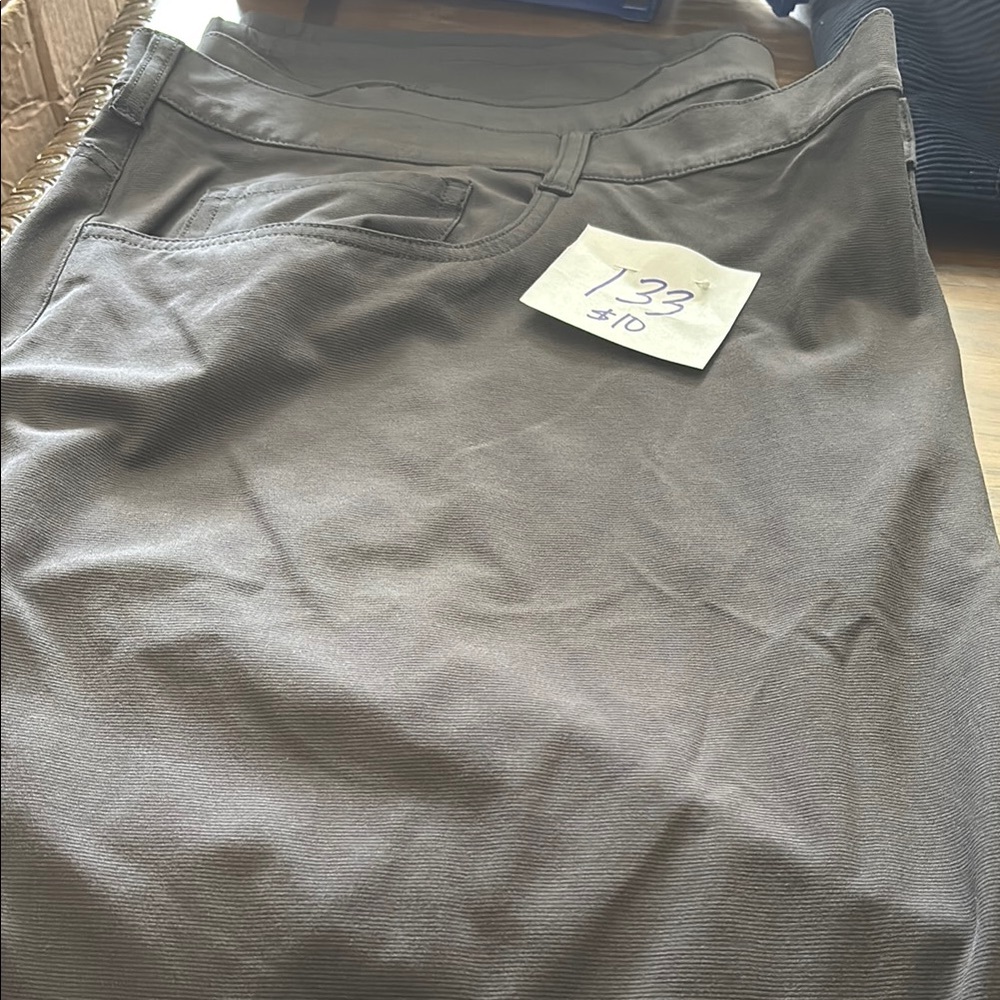 Callaway Men's Khaki Chinos